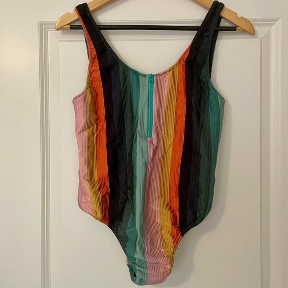 FARM Rio | Swim | New Farm Rio Stripe Shimmer One Piece Swimsuit With ...